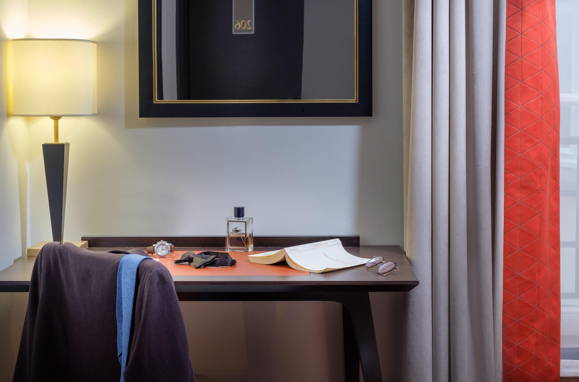 Le Marquis Eiffel 4* Paris
