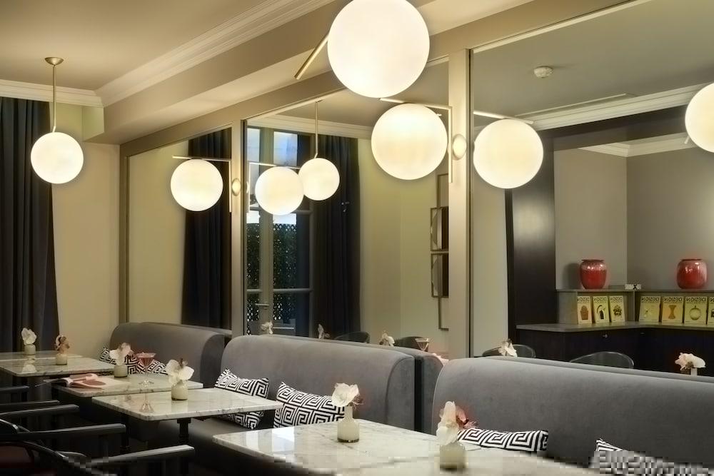 Hotel Le Marquis Eiffel 4*